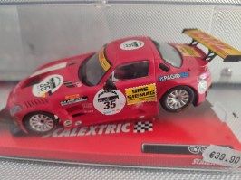 DHL8